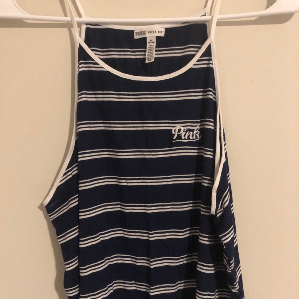 Victoria’s Secret cropped tank